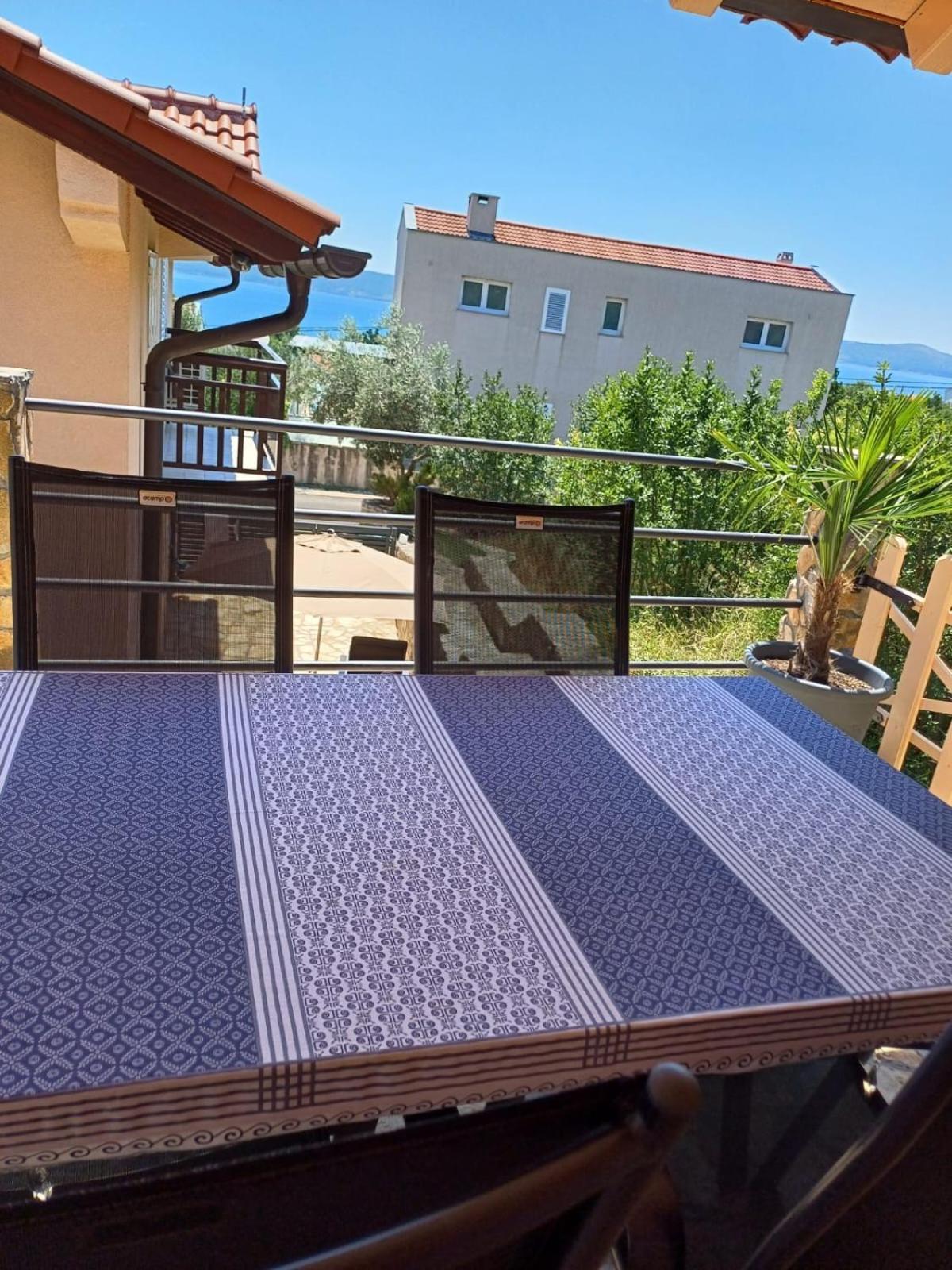 Ferienwohnung Ambiente Jasenice  Exterior foto