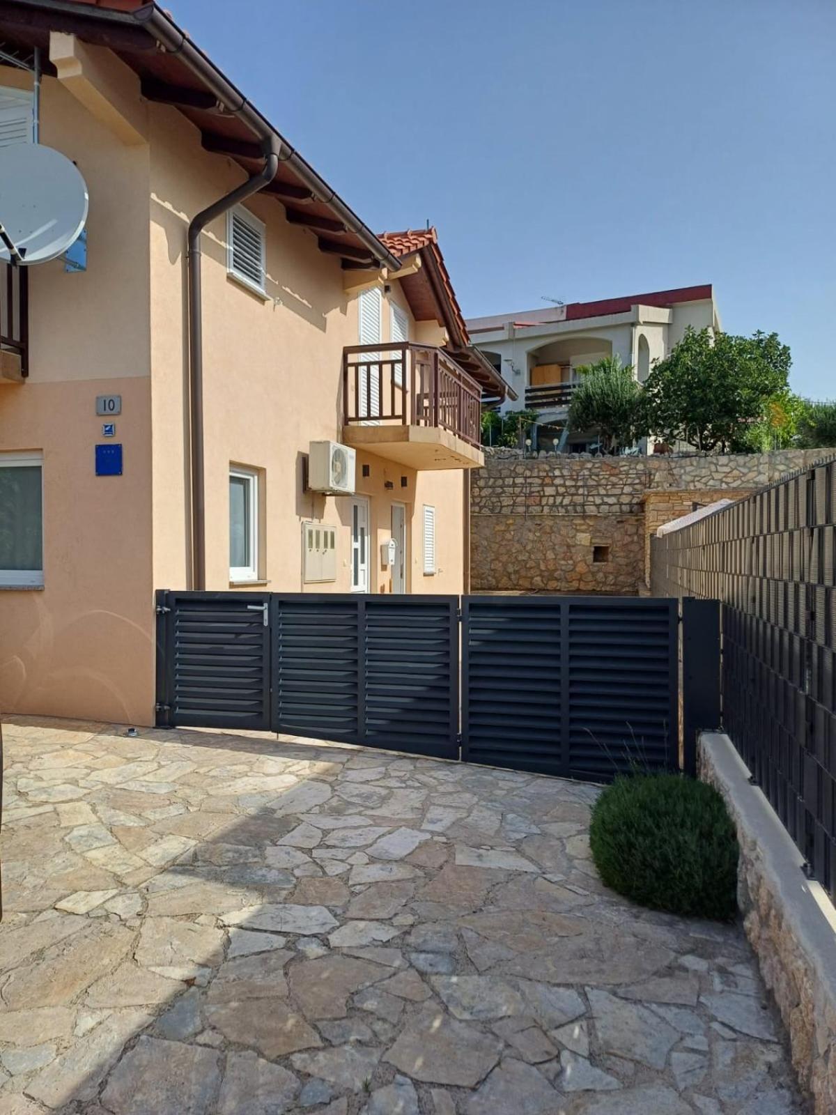 Ferienwohnung Ambiente Jasenice  Exterior foto
